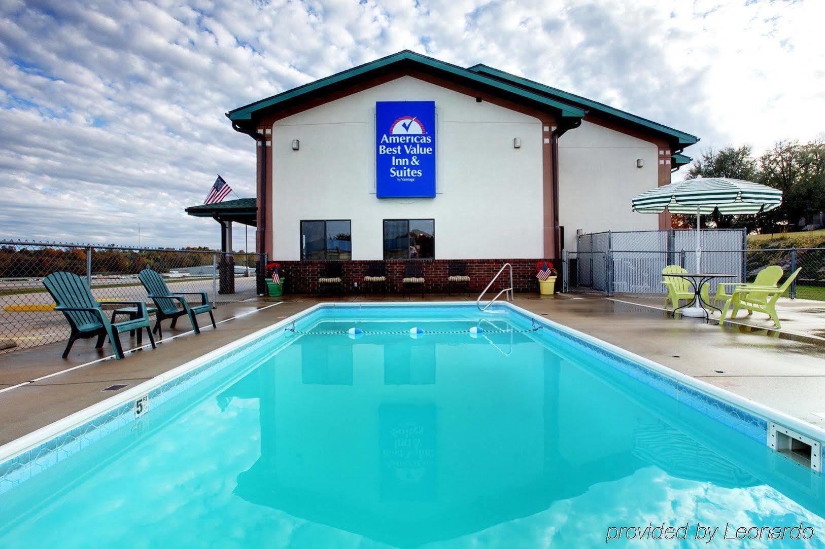 Americas Best Value Inn & Suites Cassville Roaring River Dış mekan fotoğraf